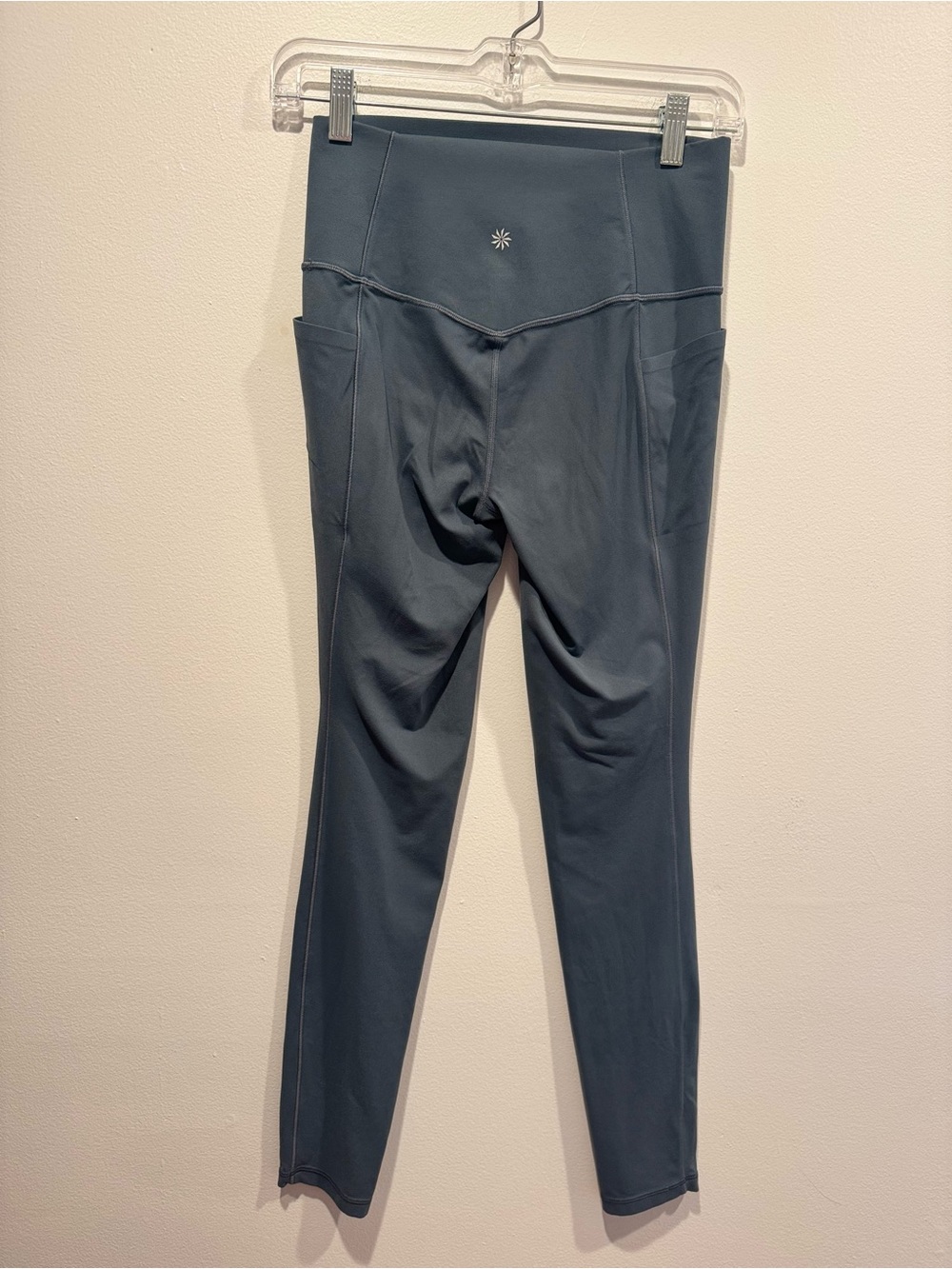 Athleta Salutation Stash High Rise 7/8 Legging - Picture 6 of 7